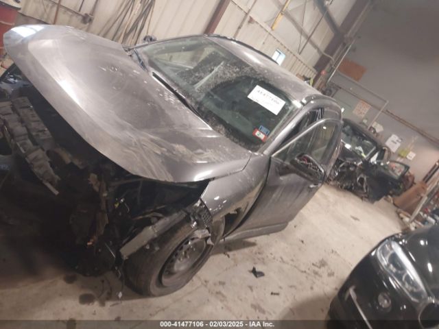 JTMF1RFV4KJ025396 Toyota RAV4 LE