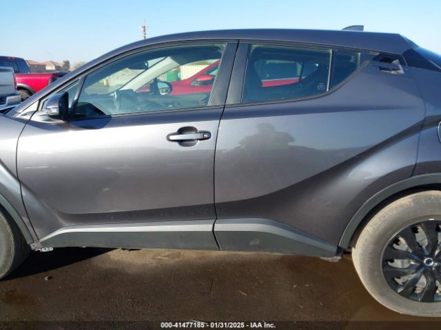 JTNKHMBX3L1088426 Toyota C-HR LE