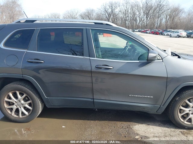 Jeep Cherokee Latitude 2014 1C4PJLCB9EW139297 Image 13