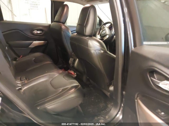 1C4PJMDSXHW580509 Jeep Cherokee Limited