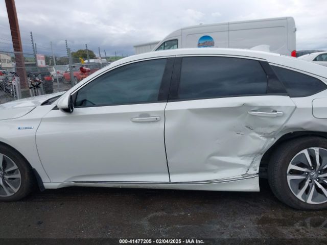 1HGCV3F94JA014177 Honda Accord Hybrid Touring