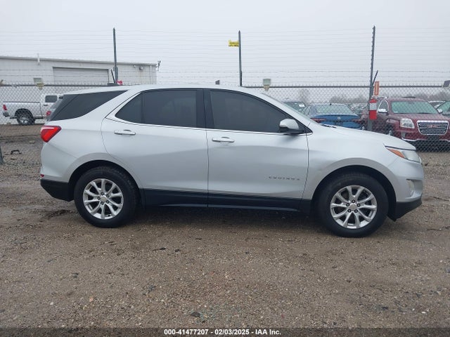 Chevrolet EQUINOX LT 2018 2GNAXSEVXJ6250927 Image 13