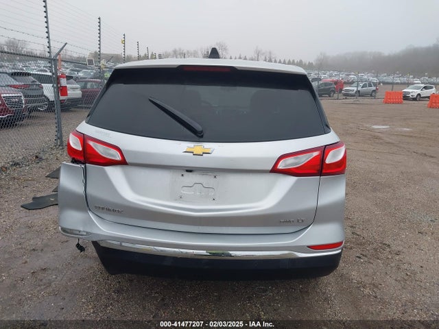 Chevrolet EQUINOX LT 2018 2GNAXSEVXJ6250927 Image 16