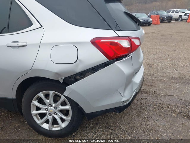 Chevrolet EQUINOX LT 2018 2GNAXSEVXJ6250927 Image 6
