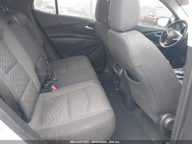 Chevrolet EQUINOX LT 2018 2GNAXSEVXJ6250927 Image 8