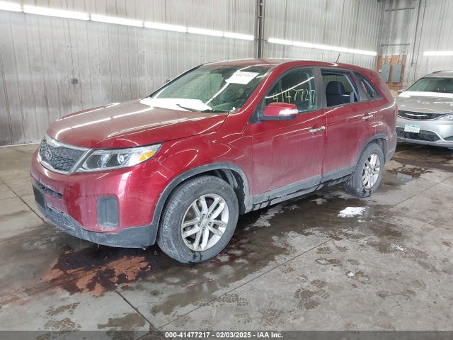 KIA SORENTO LX 2014 5XYKT3A62EG428285 Image 2