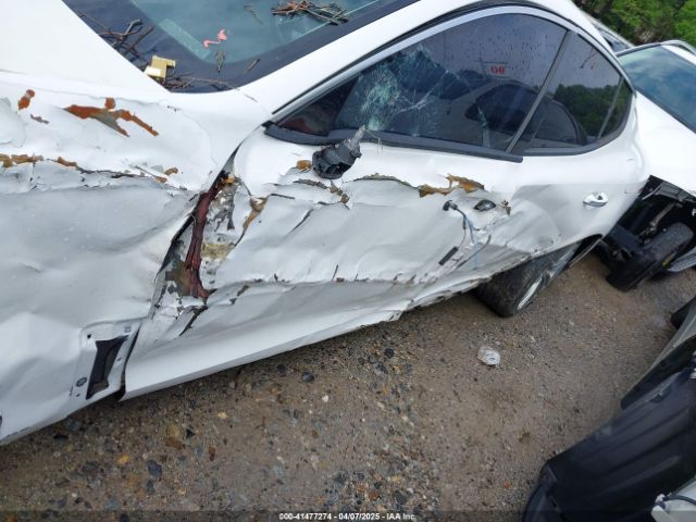 KNAE15LA1J6029913 KIA Stinger