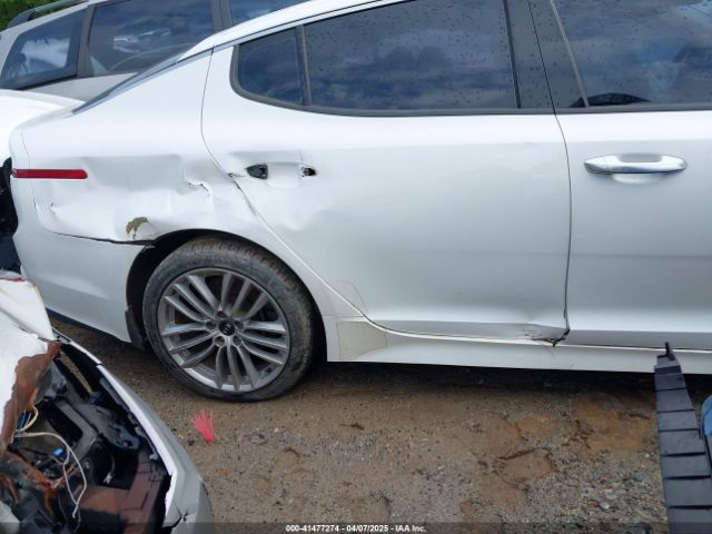 KNAE15LA1J6029913 KIA Stinger