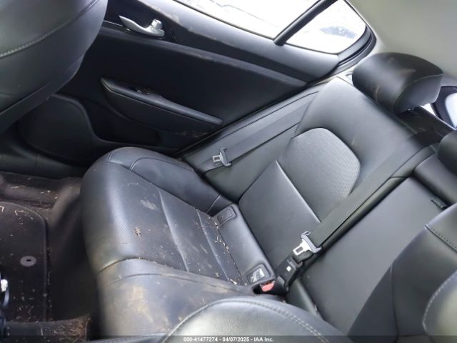 KNAE15LA1J6029913 KIA Stinger