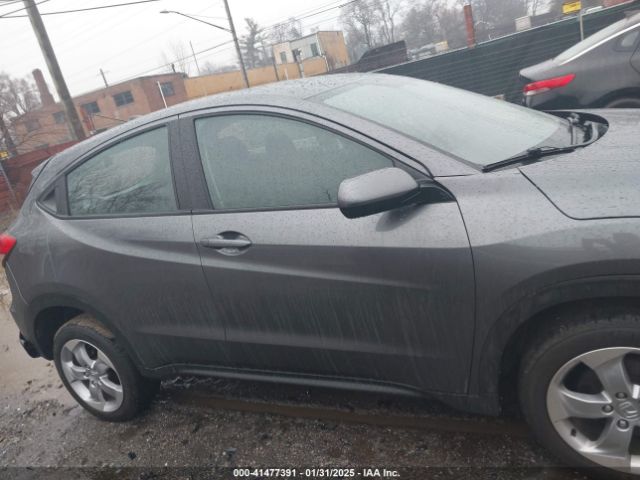 3CZRU6H34NM737004 Honda Hr-v Awd Lx