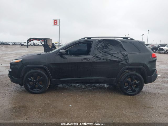 1C4PJMAB7HW614572 Jeep Cherokee Altitude 4x4