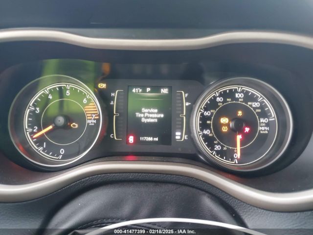 1C4PJMAB7HW614572 Jeep Cherokee Altitude 4x4