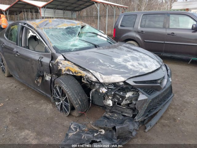 4T1G11AK3NU656948 Toyota CAMRY SE
