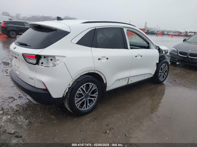 1FMCU0H62LUB25794 Ford ESCAPE SEL