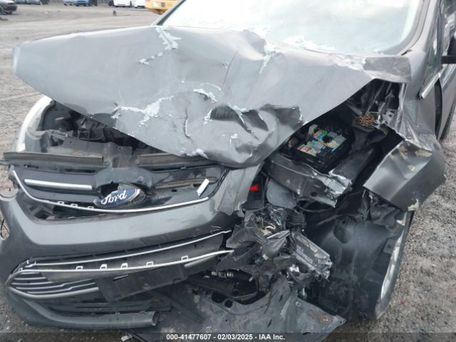 1FADP5BU1FL107453 Ford C-max Hybrid Sel