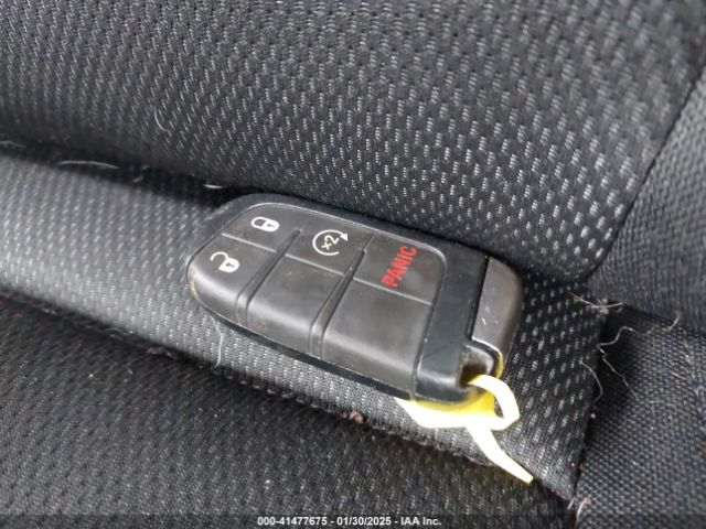 ZACNJBAB8LPL52205 Jeep Renegade Sport 4x4