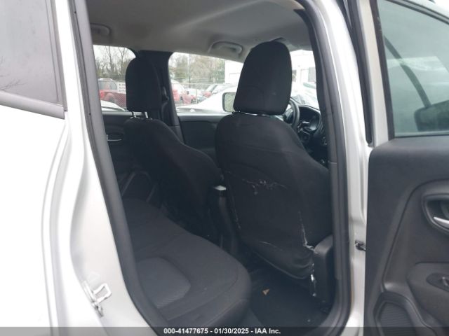 ZACNJBAB8LPL52205 Jeep Renegade Sport 4x4