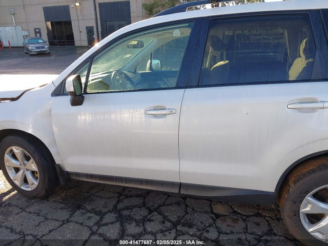Subaru Forester 2.5i Premium 2014 JF2SJAEC6EH528232 Image 14