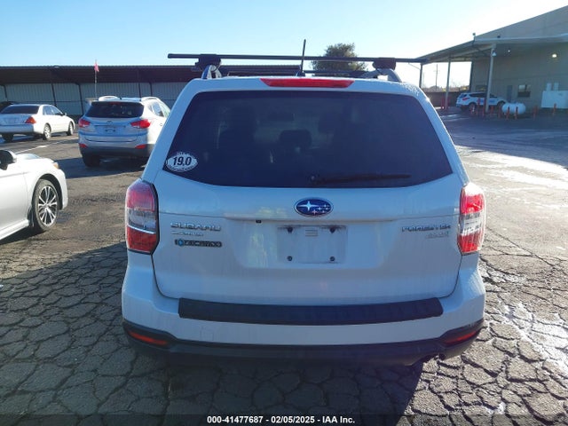 Subaru Forester 2.5i Premium 2014 JF2SJAEC6EH528232 Image 16