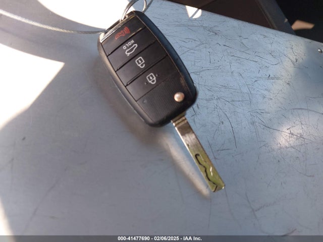 5XXGT4L30GG110123 KIA Optima Lx