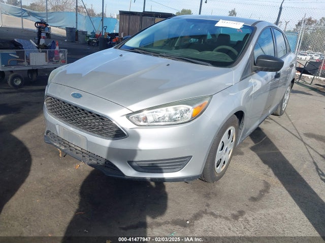 1FADP3E20FL261733 Ford FOCUS S