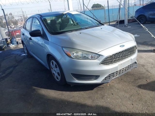 1FADP3E20FL261733 Ford FOCUS S