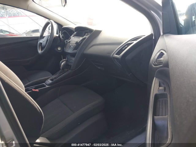 1FADP3E20FL261733 Ford FOCUS S