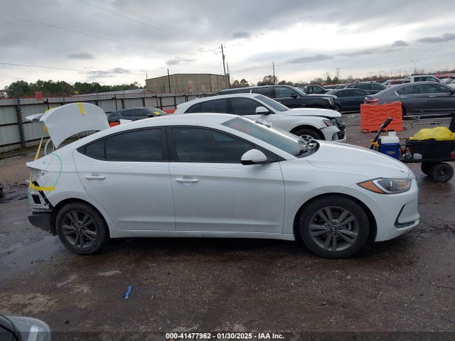 Hyundai ELANTRA SEL 2018 5NPD84LF4JH348485 Image 14