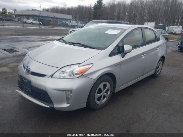 JTDKN3DU5F0405546 Toyota Prius Two