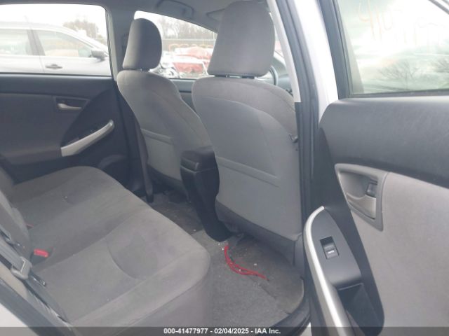 JTDKN3DU5F0405546 Toyota Prius Two
