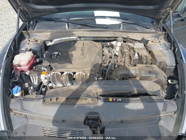 5NPEG4JA0NH147400 Hyundai SONATA SE