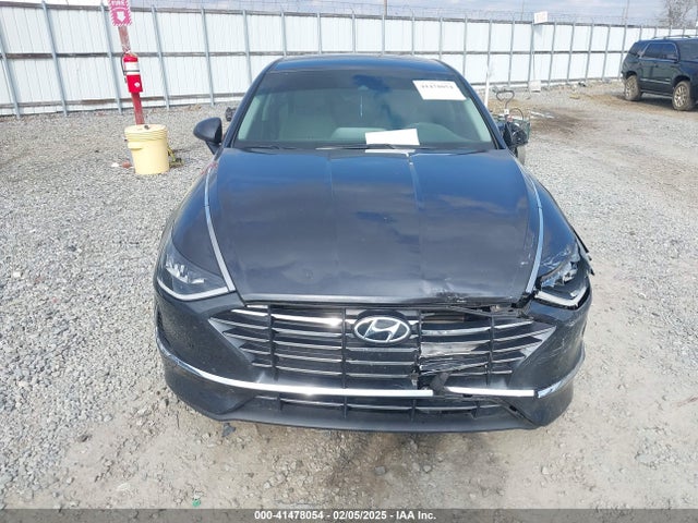 5NPEG4JA0NH147400 Hyundai SONATA SE