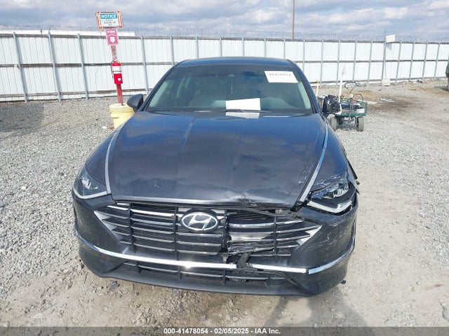 5NPEG4JA0NH147400 Hyundai SONATA SE