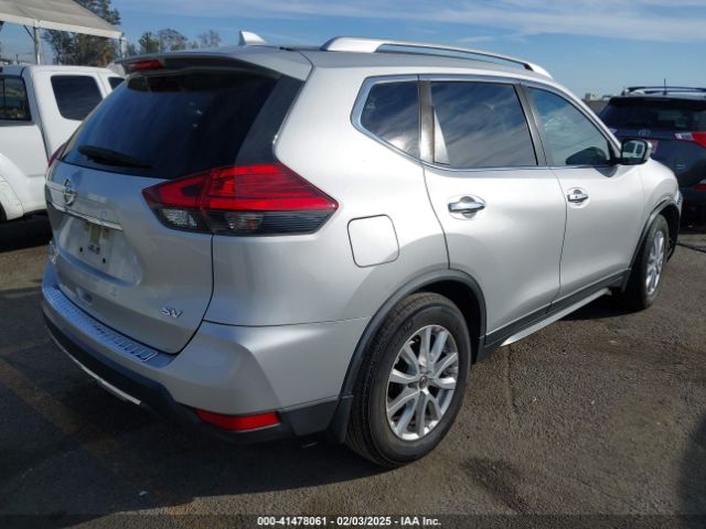 JN8AT2MT8HW137907 Nissan ROGUE SV