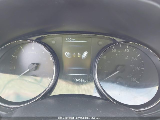 JN8AT2MT8HW137907 Nissan ROGUE SV