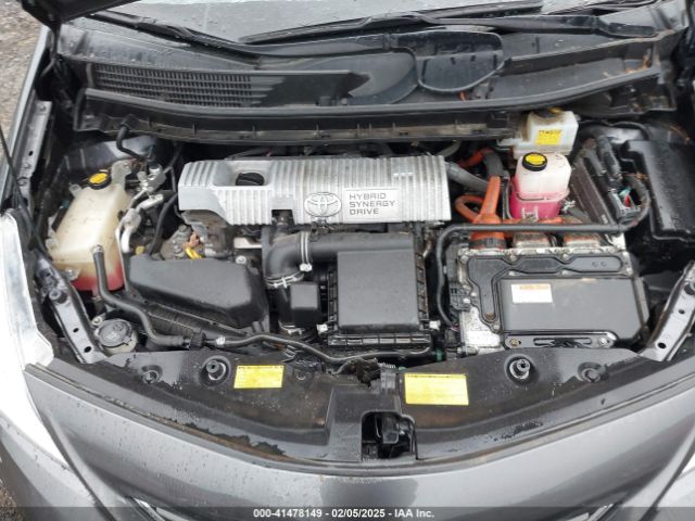 JTDZN3EU4E3300555 Toyota PRIUS V