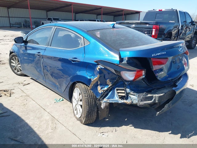 KMHDH4AE3FU268887 Hyundai ELANTRA SE