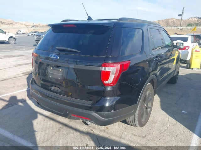 1FM5K7D82JGA55918 Ford EXPLORER XLT