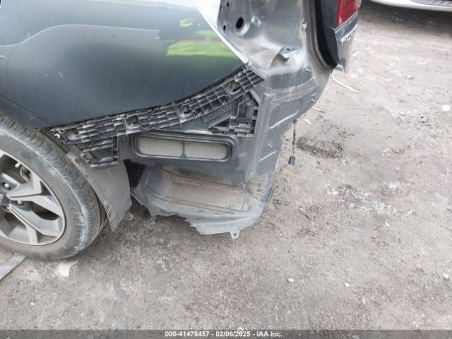 3KPF24AD9ME365769 KIA Forte Lxs