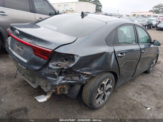 3KPF24AD9ME365769 KIA Forte Lxs