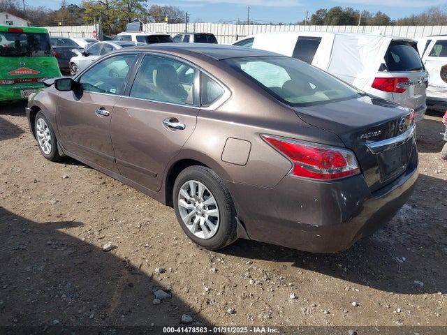 1N4AL3AP2FN919511 Nissan Altima 2.5 S