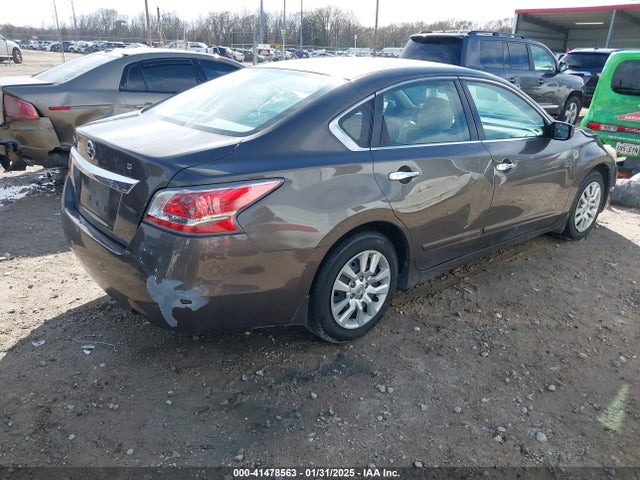 1N4AL3AP2FN919511 Nissan Altima 2.5 S