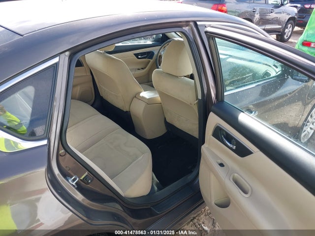 1N4AL3AP2FN919511 Nissan Altima 2.5 S