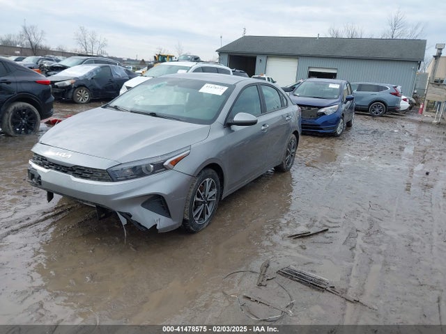 3KPF24AD0NE436326 KIA Forte Lxs
