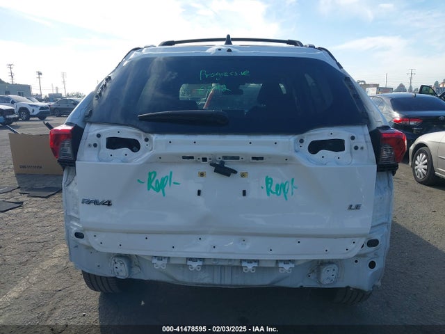 JTMH1RFV1LD048496 Toyota RAV4 LE