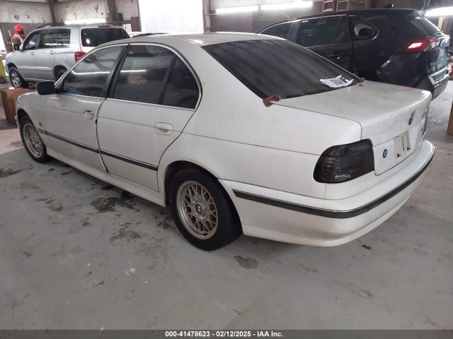 1998 Bmw 528i მანქანა იყიდება აუქციონზე, vin: WBADD6322WBW36127, აუქციონის ნომერი: 41478623