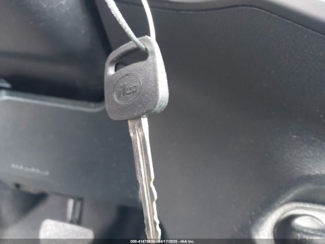 VNKKTUD3XGA063324 Toyota YARIS L