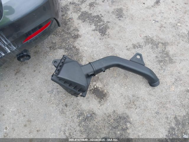 WBA1J7C55GV360411 BMW M235I