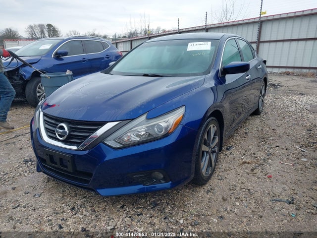 Nissan Altima 2.5 Sr 2017 1N4AL3AP4HC132784 Image 2
