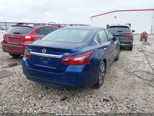 Nissan Altima 2.5 Sr 2017 1N4AL3AP4HC132784 Image 4